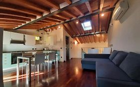 Appartamento Sui Tetti Di Parma